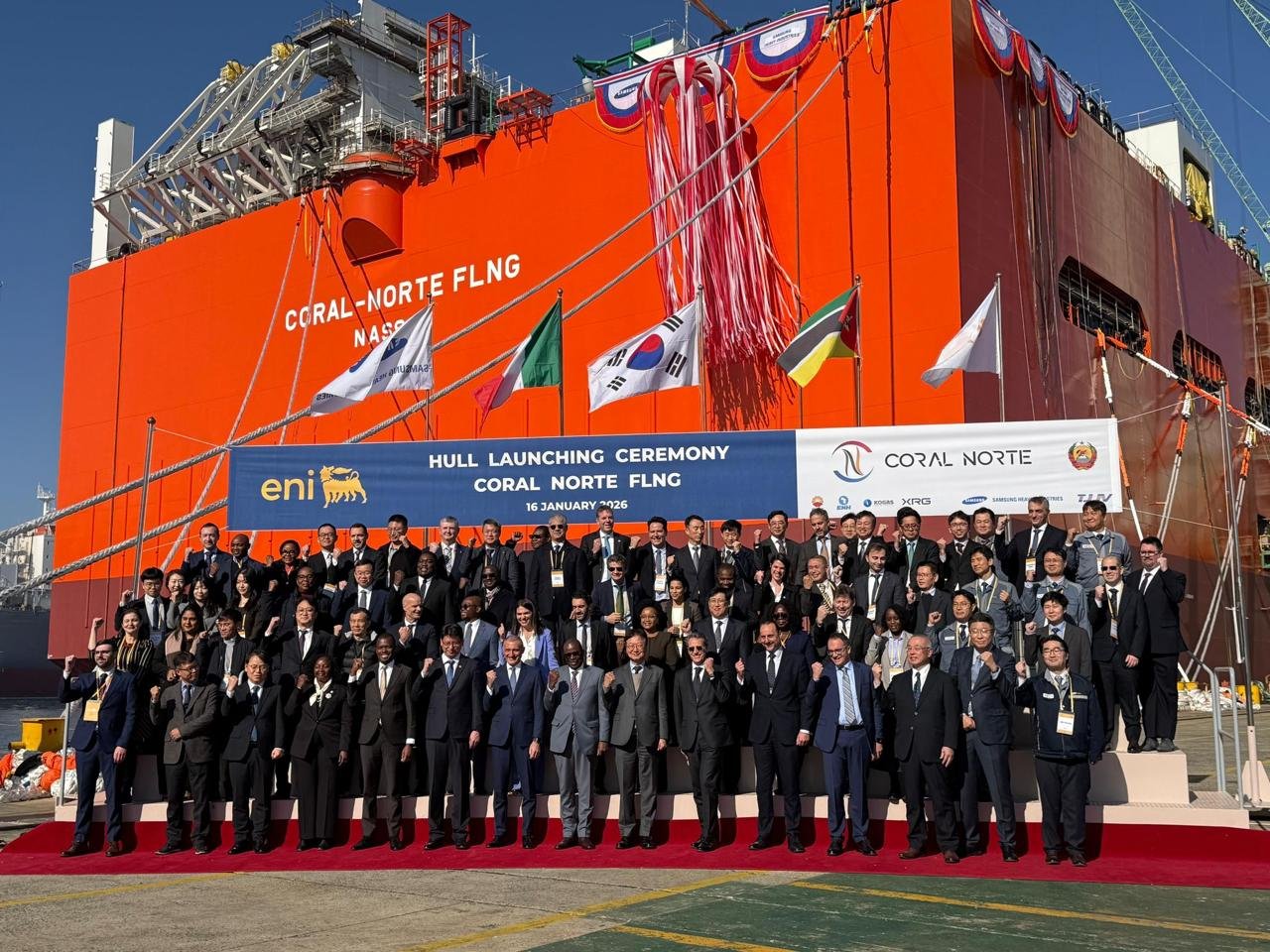 16-01-2026 | PROJECTO CORAL NORTE FLNG ASSINALA NOVO MARCO COM O LANÇAMENTO DO CASCO DA UNIDADE FLUTUANTE